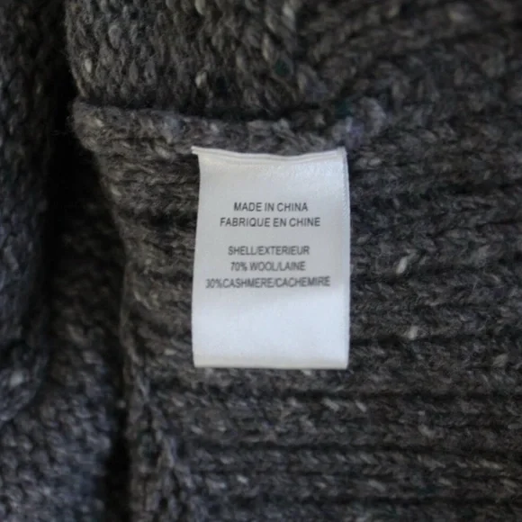 Theory Wool Cashmere Jufina Granito
Grey Speckle Wide Sleeve Pullover
Sweater - Picture 4 of 8